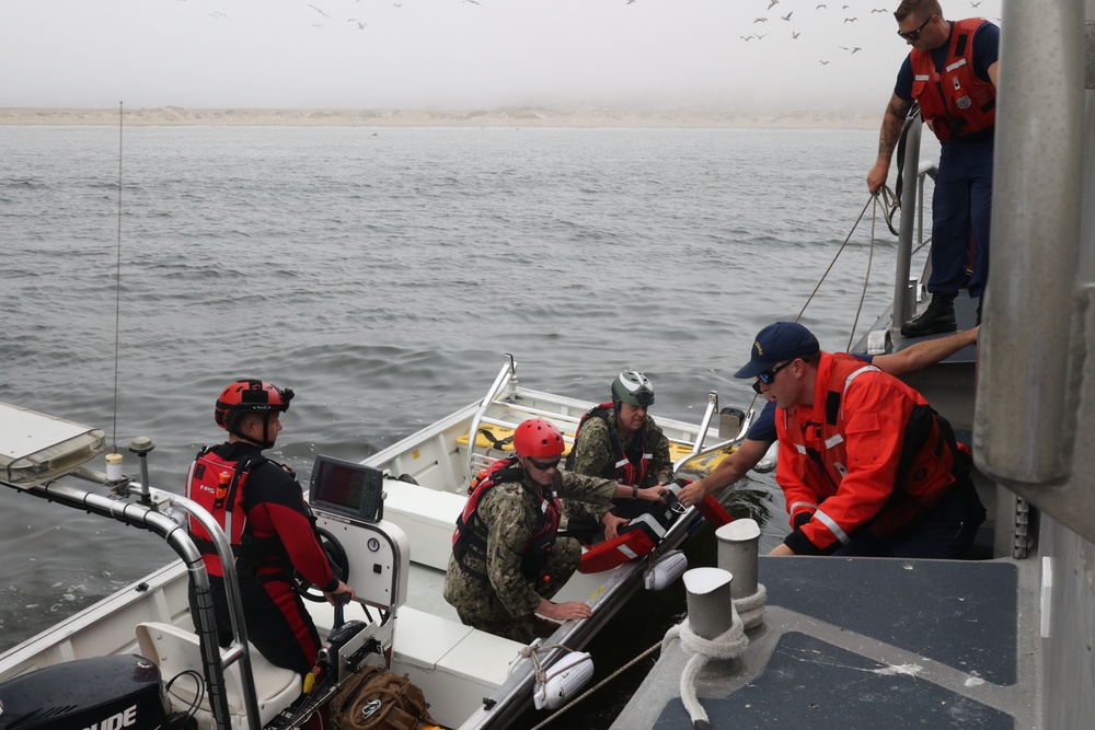 California State Guard Maritime Command &amp; U.S. Coast Guard Train Together