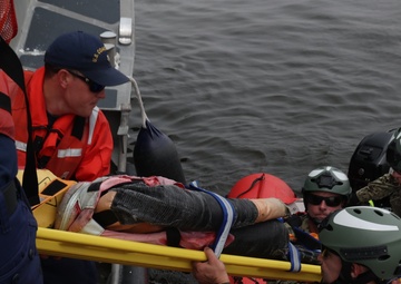 California State Guard Maritime Command &amp; U.S. Coast Guard Train Together