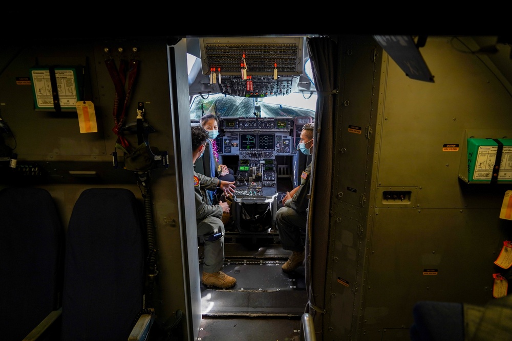 Congressman Kaiali’i Kahele visits 15th Wing