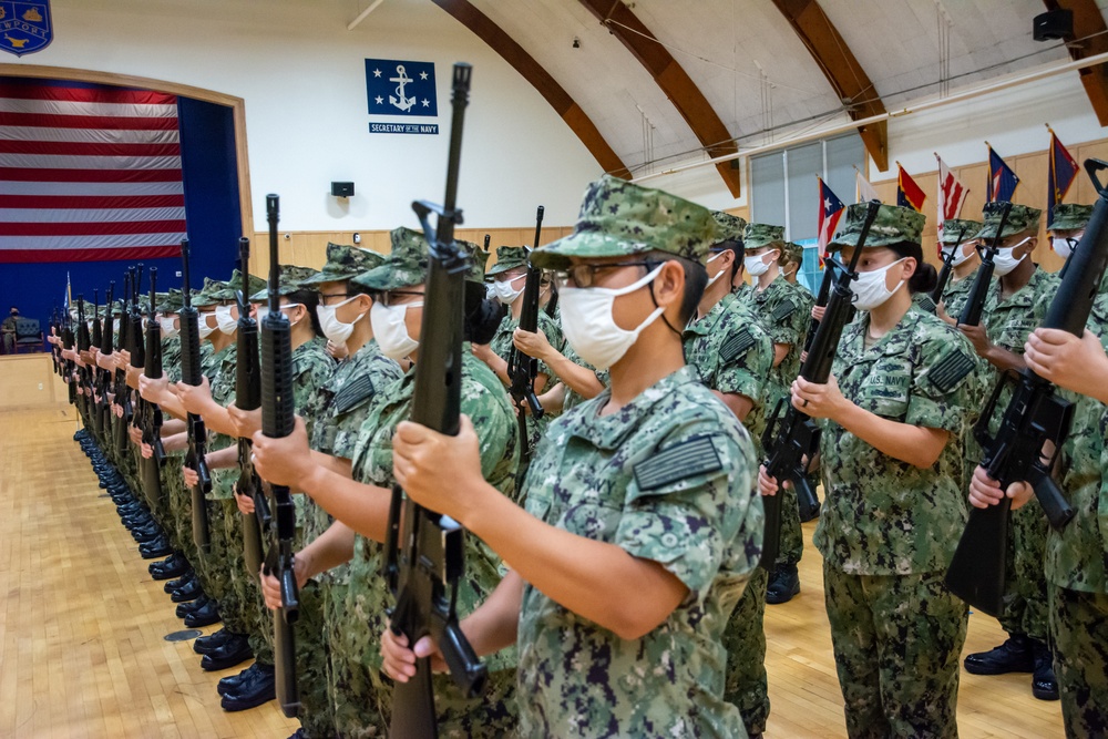 210805-N-NO485-009 NEWPORT, R.I. (Aug. 5, 2021) Drill Competition OCS class 17-21