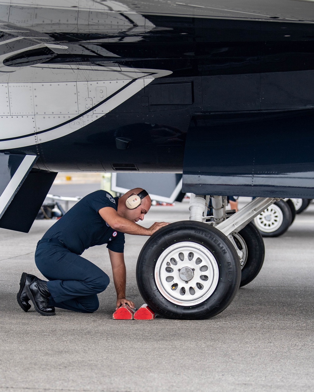 Thunderbirds Prepare for Takeoff in Portland