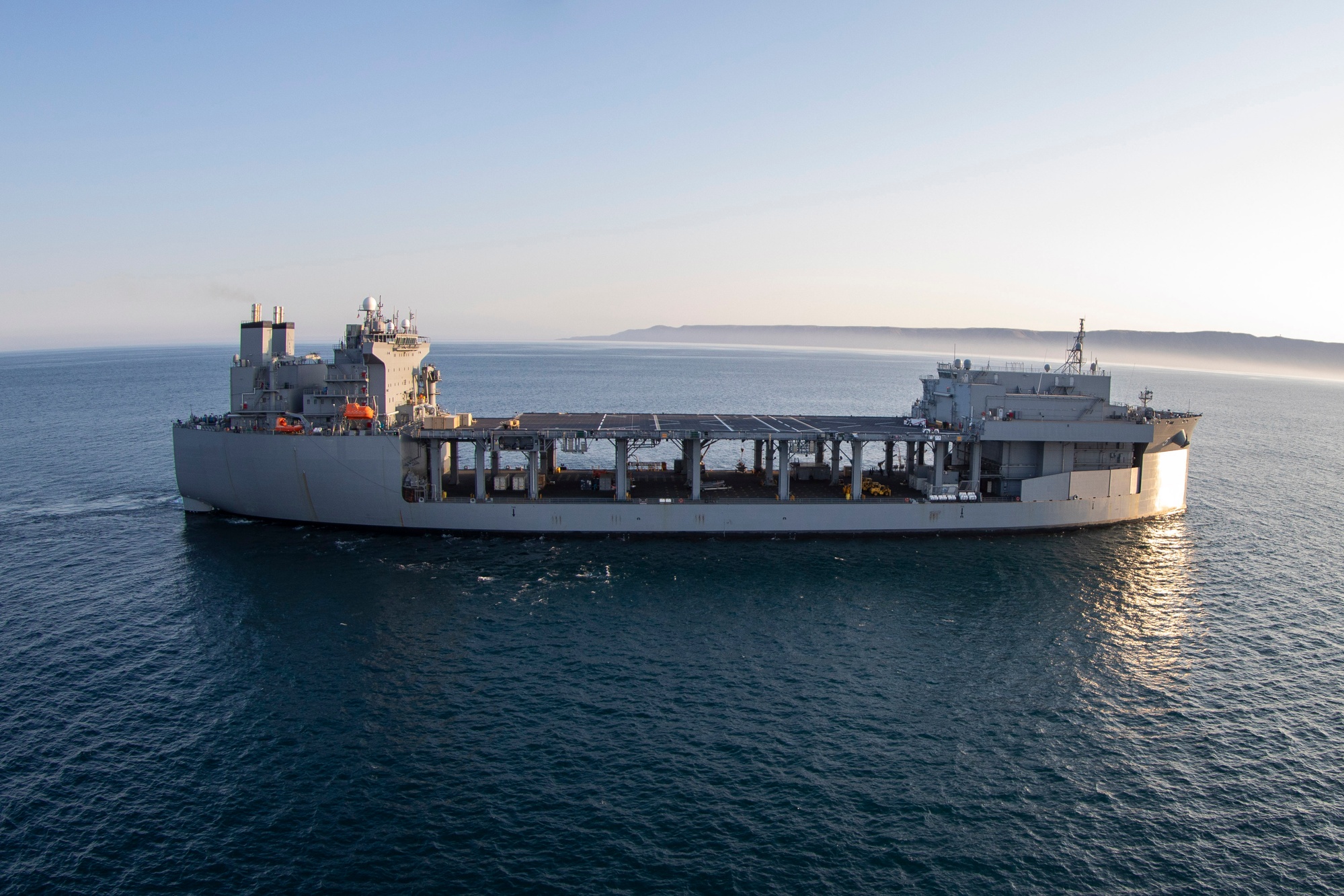 DVIDS - Images - Expeditionary sea base USS Miguel Keith (ESB 5
