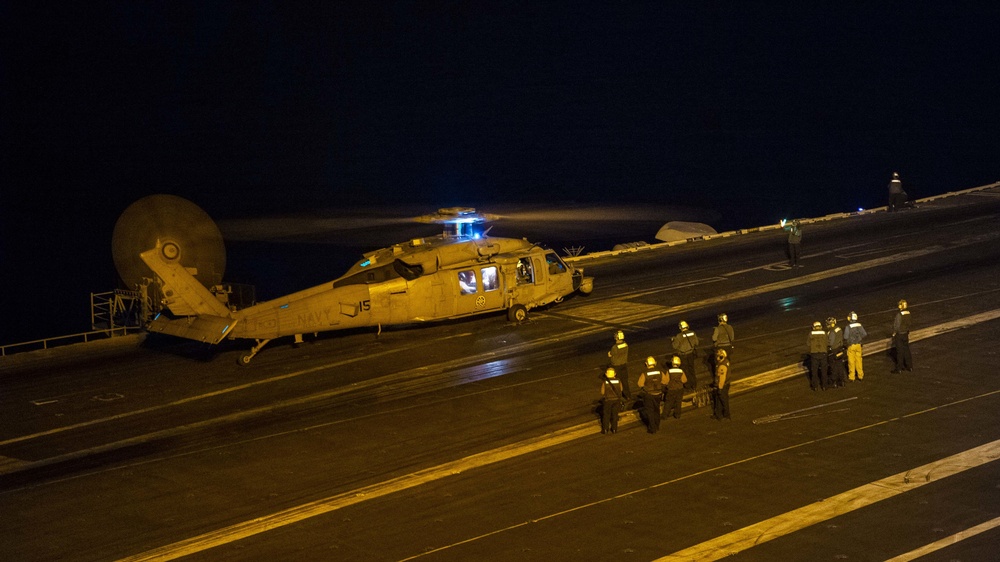 USS Carl Vinson (CVN 70) Conducts Night Flight Operations