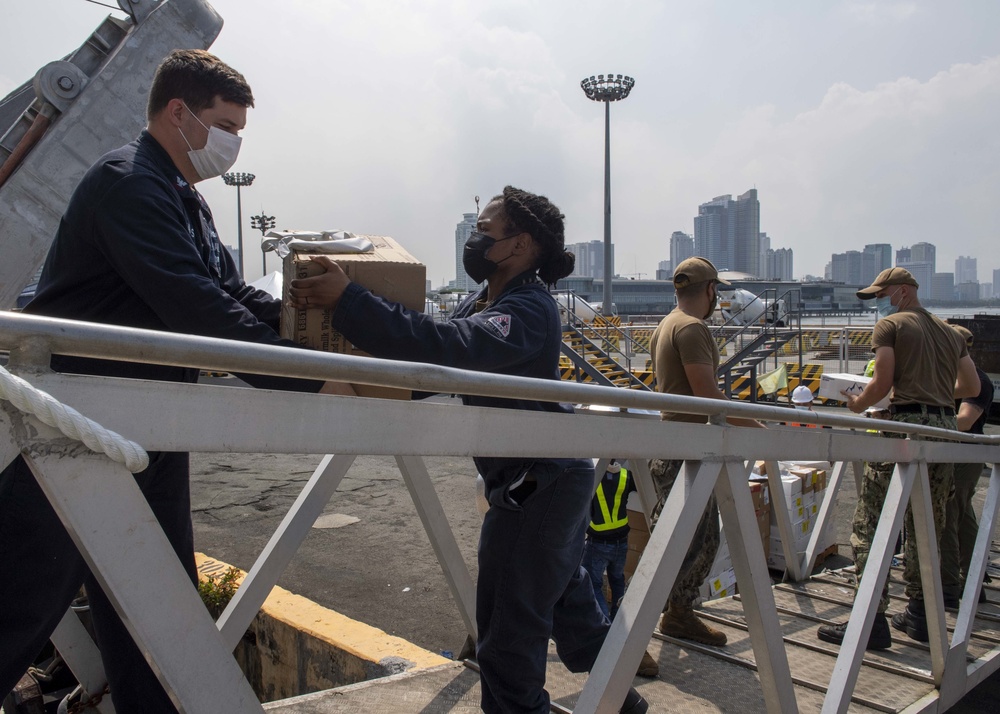 USS Charleston's Brief Stop for Fuel in Manila