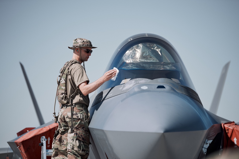 Vermont Brings Lightning to Las Vegas