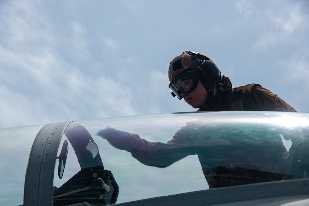 USS Ronald Reagan (CVN 76) Flight Operations