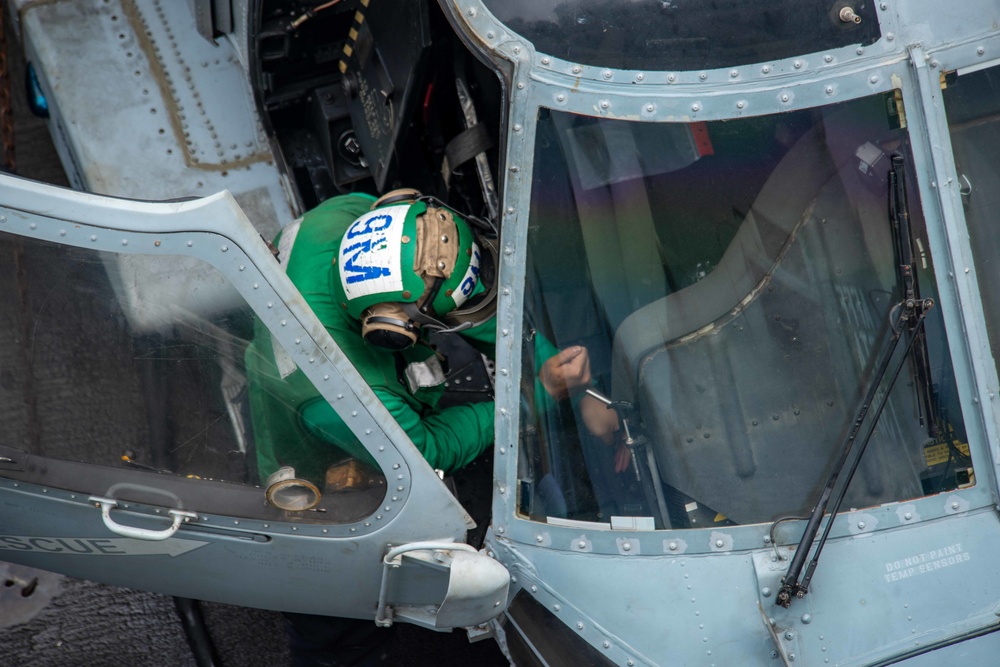 USS Ronald Reagan (CVN 76) Flight Operations