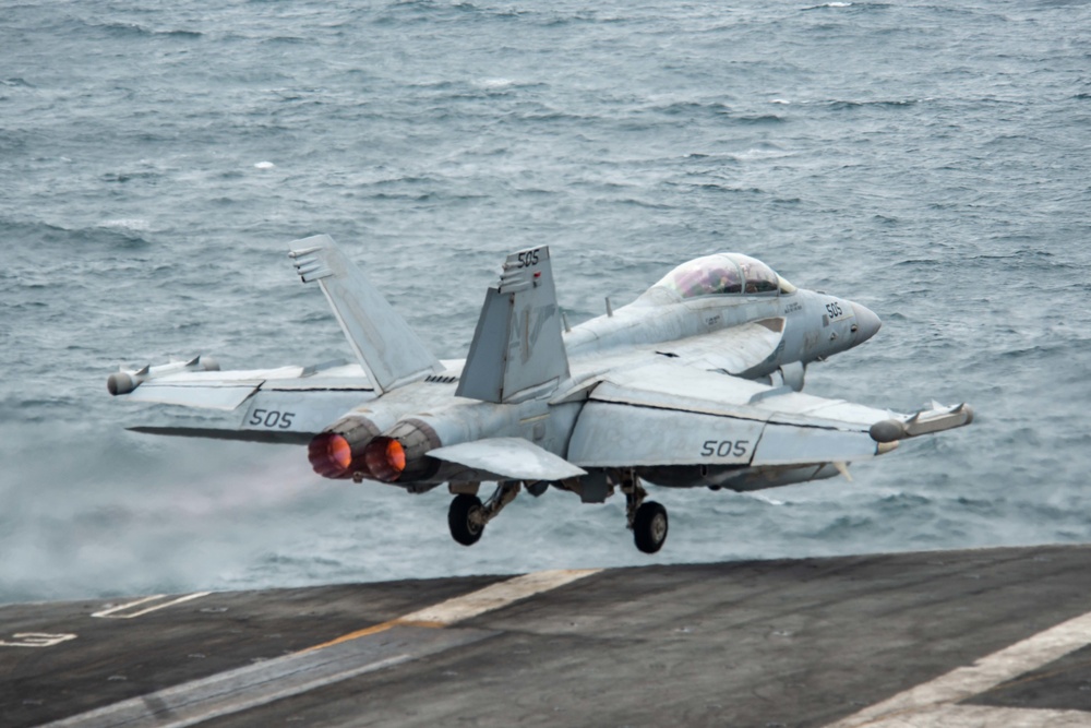 USS Ronald Reagan (CVN 76) Flight Operations