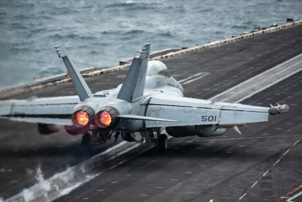 USS Ronald Reagan (CVN 76) Flight Operations