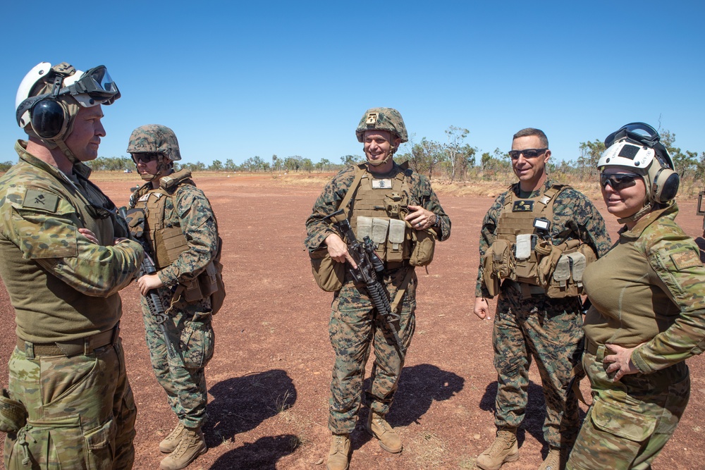 MRF-D and ADF host leaders of Forces Command