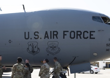 39th ABW command team visits 93rd EARS during immersion tour
