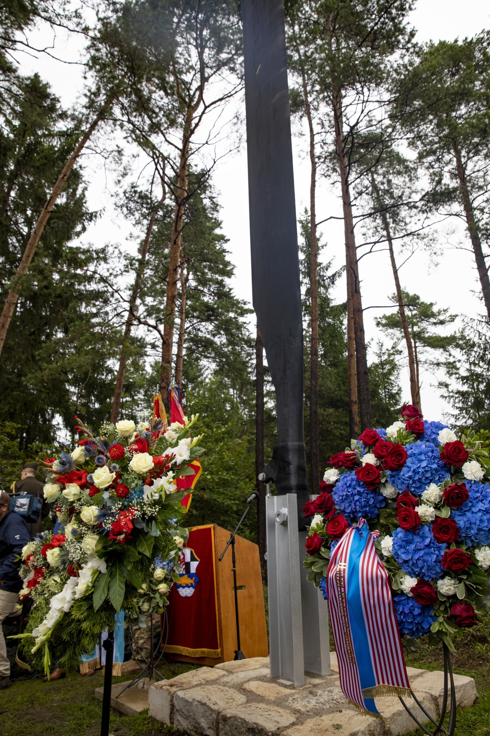 US and Germany commemorate a U.S. Army helicopter crash that killed 37 soldiers 50 years ago