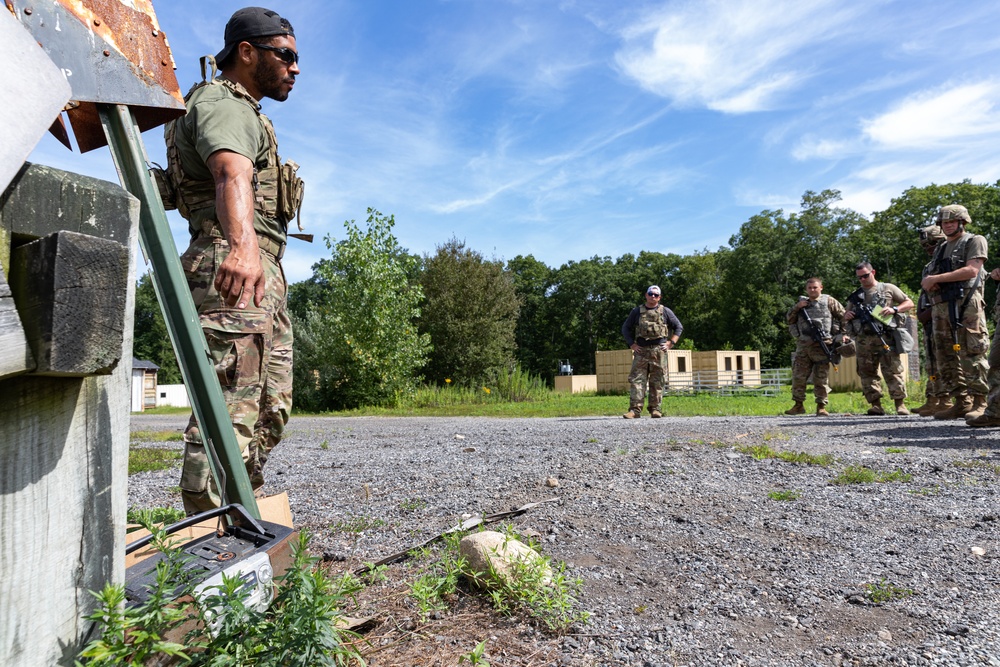 Connecticut's 1048th Medium Transportation Company Trains to Transport and to Fight