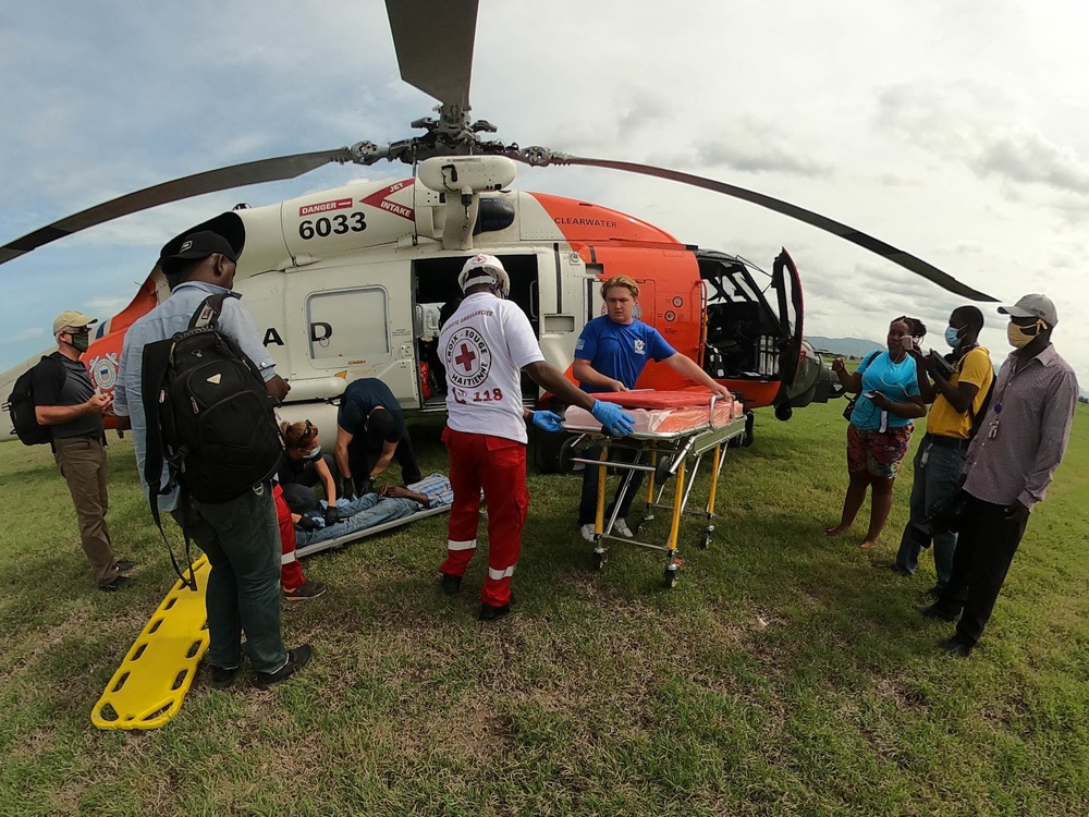 Coast Guard members respond to Haiti with humanitarian aid
