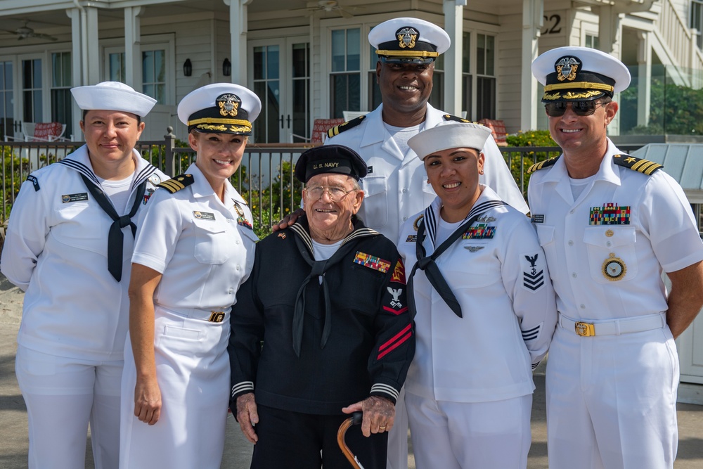 Sailors Pose with WW2 Veteran