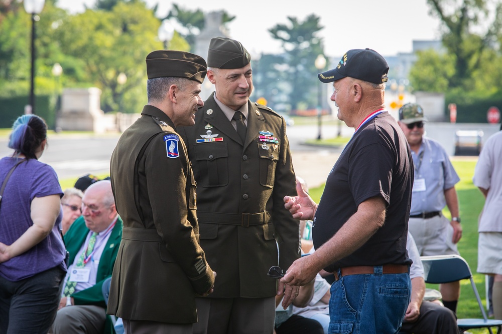 4th Infantry Division Association Hosts Annual Reunion in Arlington