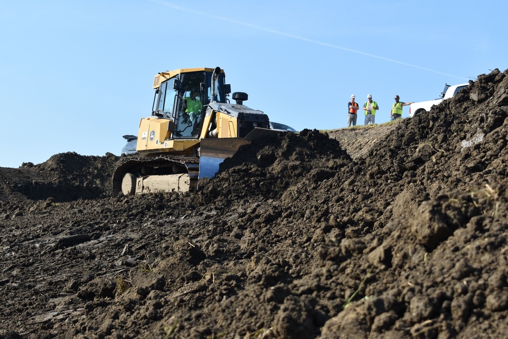 Memphis District Moves Dirt in Arkansas