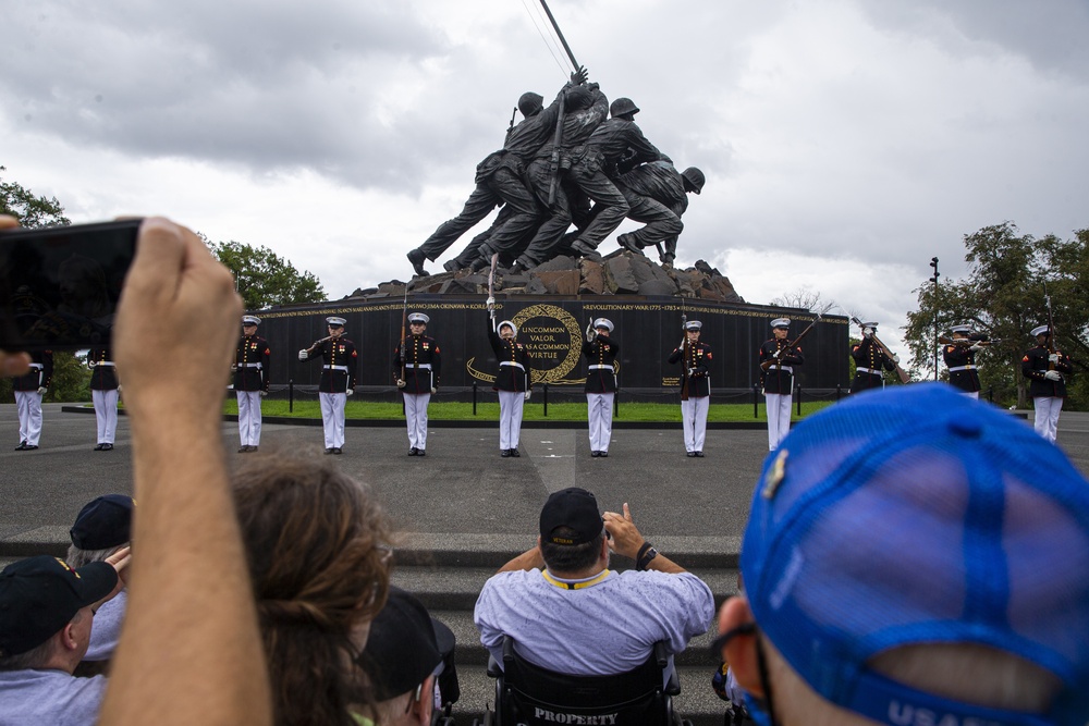 Silent Drill Platoon performs for Honor Flight at Marine Corps War Memorial