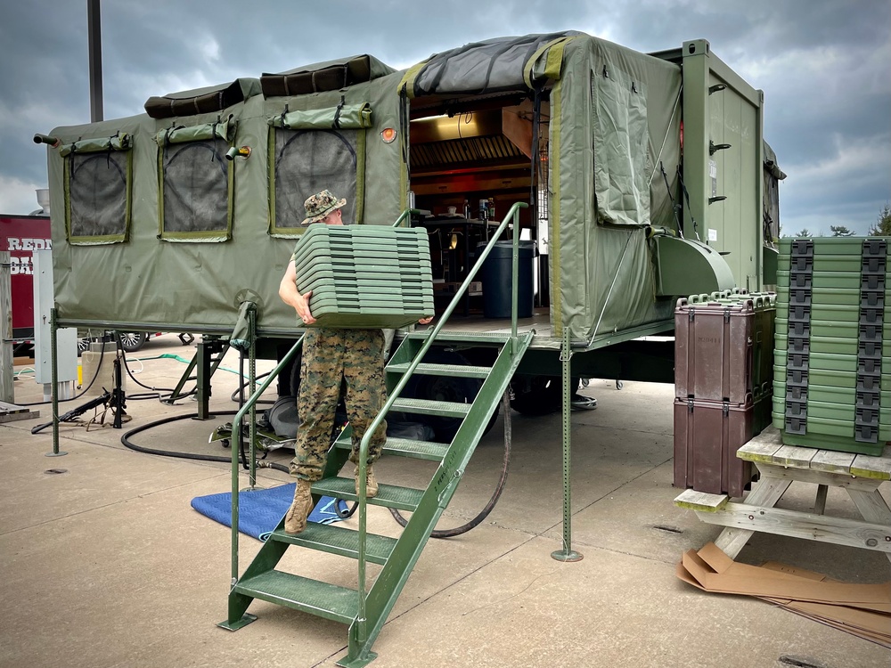 DVIDS - Images - MWSS-471 Expeditionary Field Kitchen at Joint Exercise ...