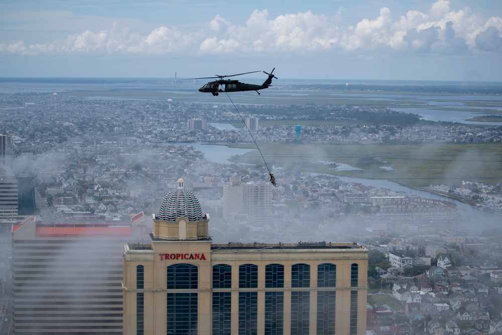 New Jersey National Guard demonstrates fast rope training at Atlantic City Airshow