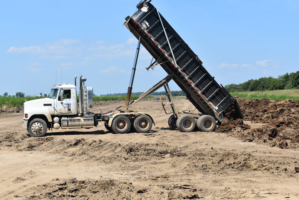 Memphis District Moves Dirt in Arkansas