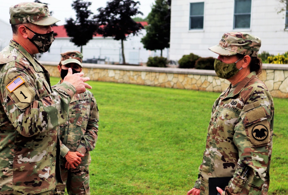 Chief of Army Reserve visits Fort McCoy