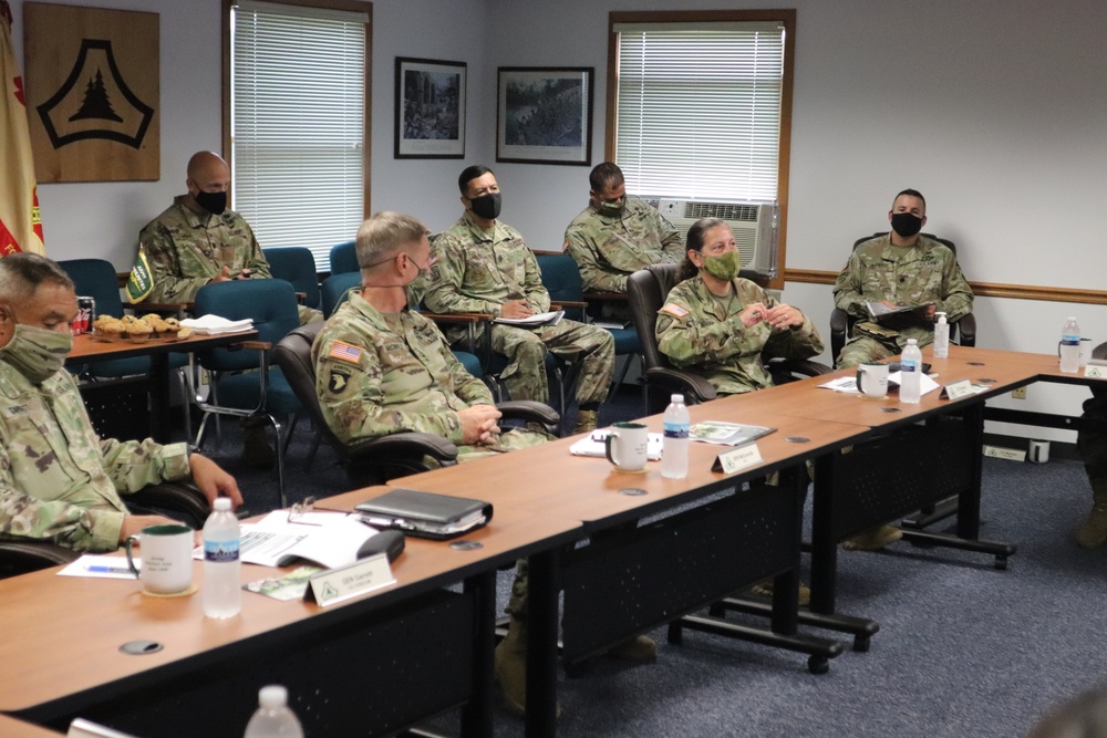 Chief of Army Reserve visits Fort McCoy