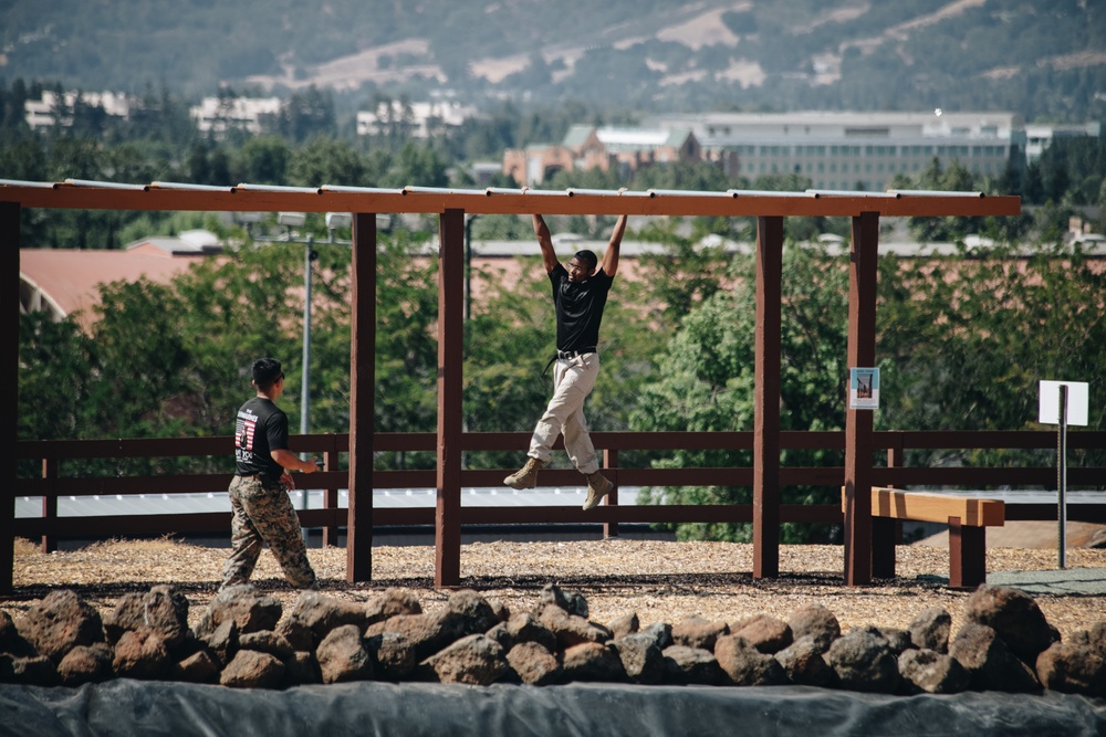 RS San Francisco: Officer Candidates Take On Obstacle Course