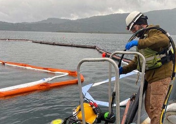 Coast Guard, state, local agencies continue oil spill response in Women's Bay, Alaska