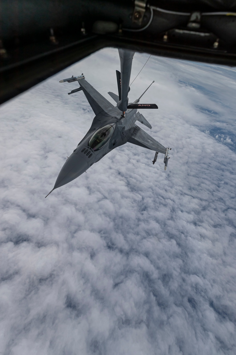 Air Refueling F-16C Fighting Falcons