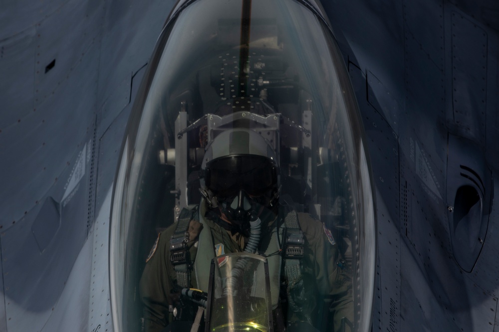 Air Refueling F-16C Fighting Falcons