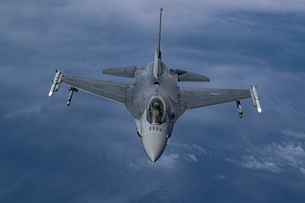 Air Refueling F-16C Fighting Falcons