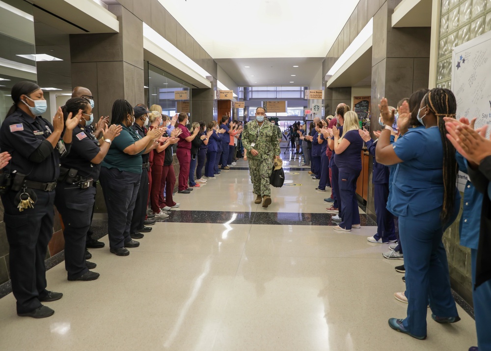 Navy Medical Support Team Aids Lousiana Hospital