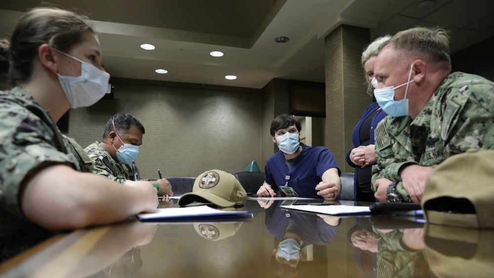 Navy Medical Support Team Aids Lousiana Hospital