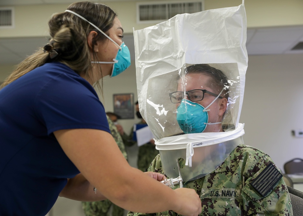 Navy Medical Support Team Aids Lousiana Hospital