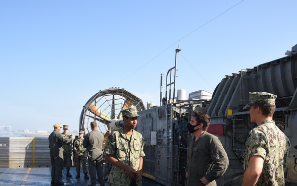 Midshipmen Tour an LCAC