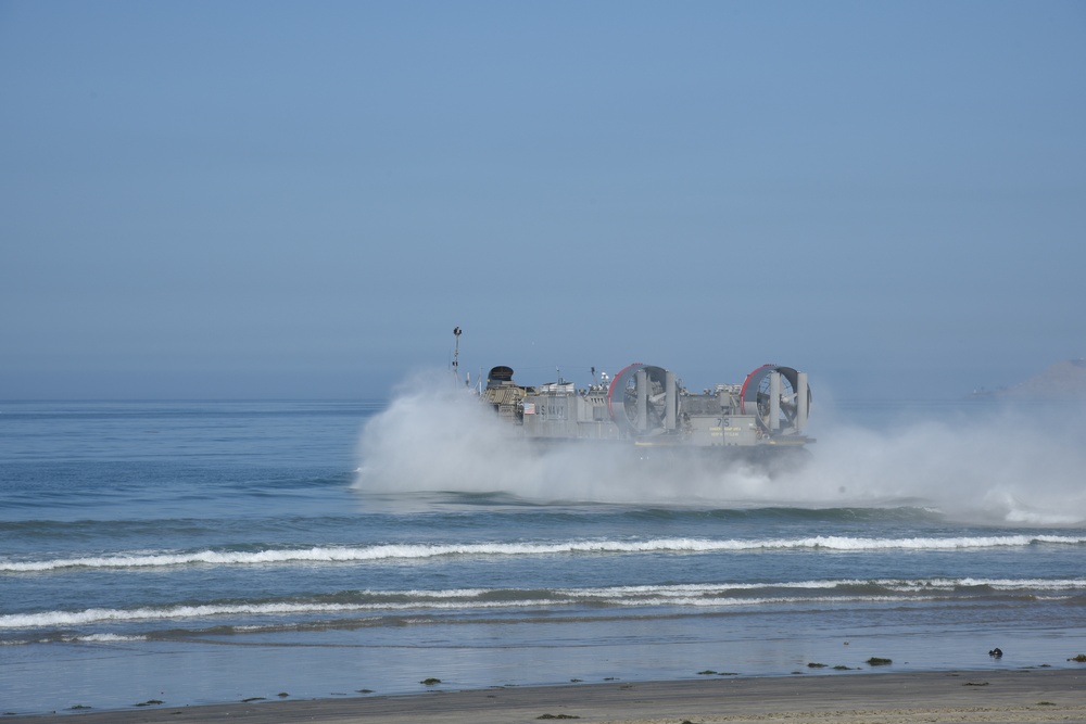ACU 5 LCAC during PROTRAMID
