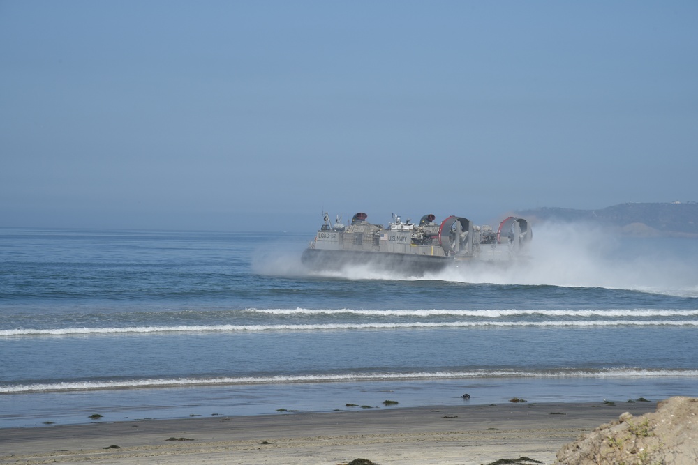 ACU 5 LCAC during PROTRAMID