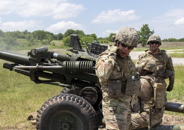 2-2 Field Artillery Battalion Howitzer Training