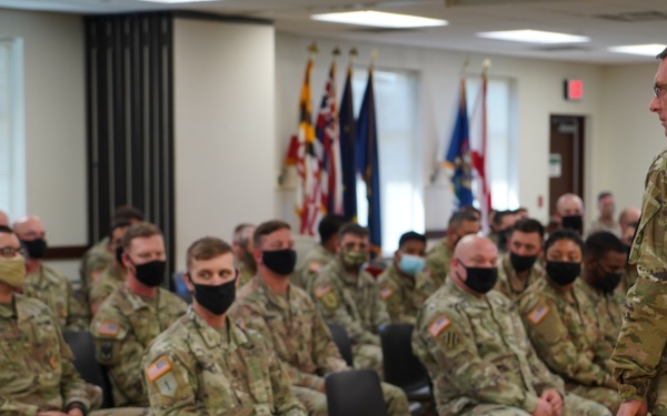 Command Sergeant Major Stephen Burnley Speaks to 428th FA BDE Cadre