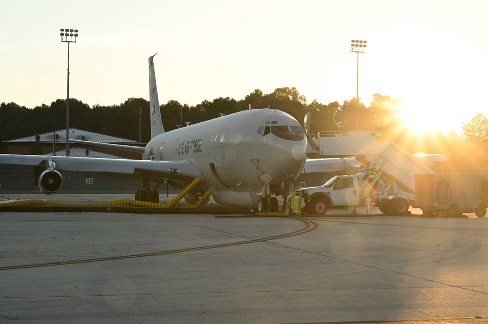 Photo of E-8C Joint STARS aircraft on the flight line at Robins Air Force Base