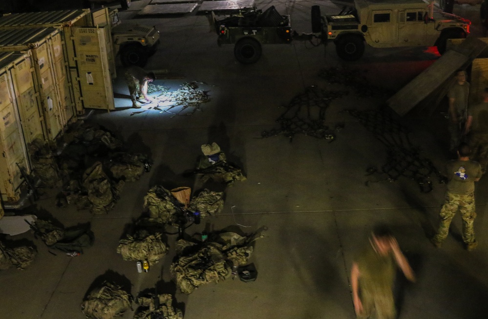 Paratroopers Mobilize for Deployment