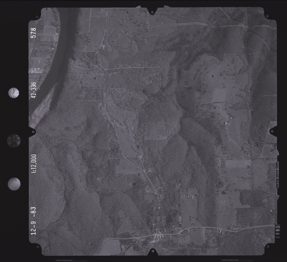 083272.042 - Bull Shoals Lake.336.2