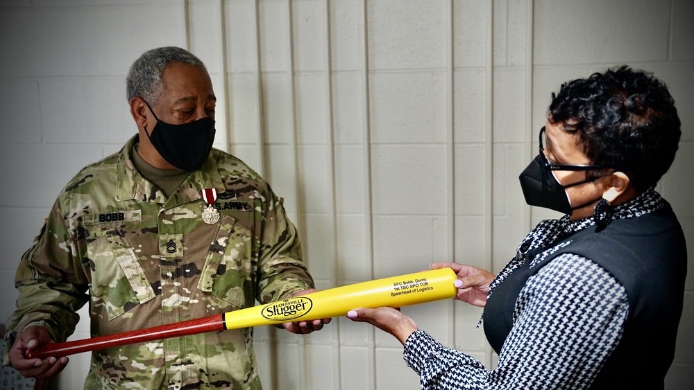 SFC Bobb receives retirement award