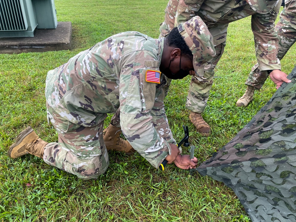 1st TSC Conducts Camouflage Training