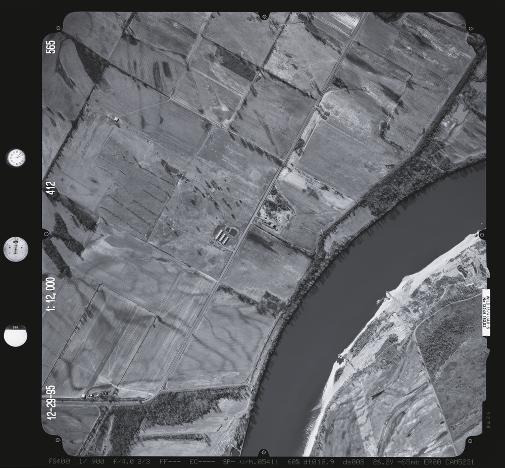 083260.225 - Arkansas River.412.2