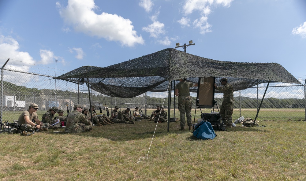 National Guard Soldiers Attend CLS Class