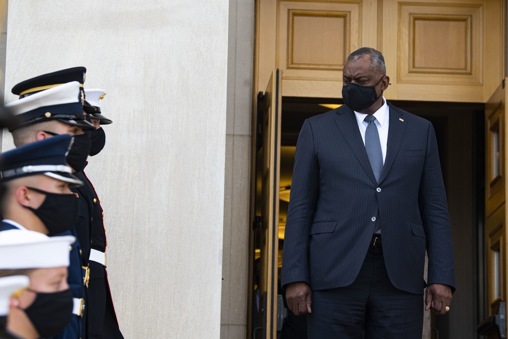 Defense Secretary Austin Hosts Qatari Defense Minister