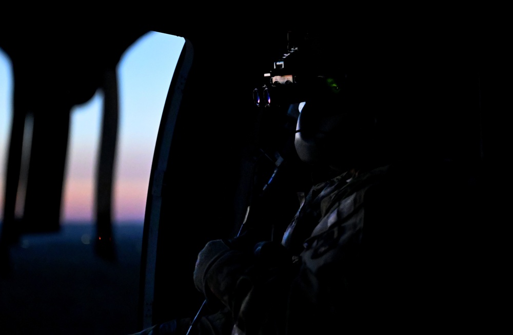 Army medical evacuation crews participate in GLOBAL MEDIC 2021