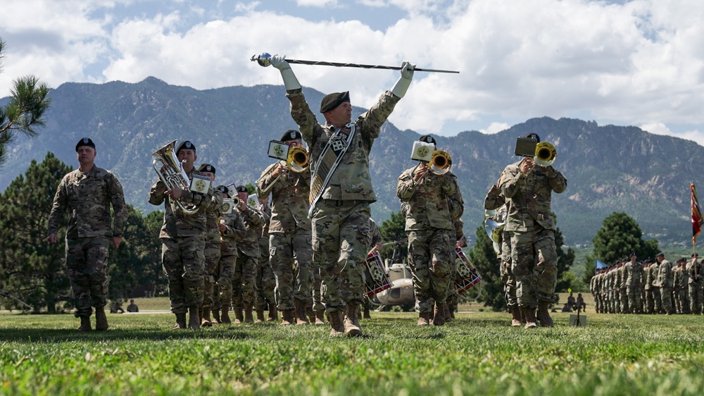 4th Infantry Division Change of Command